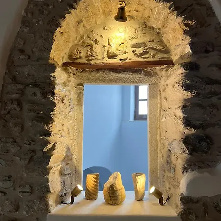 Katharsis - 15th C Venetian Palace - Naxos Old Town I